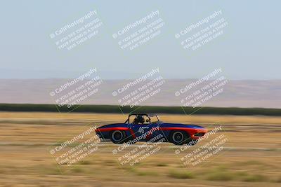 media/May-21-2022-VARA (Sat) [[2ae38a3649]]/group 4/Flag race club corner/